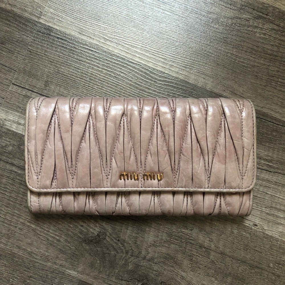 Miu Miu Nude Quilted Leather Wallet with Gold Logo